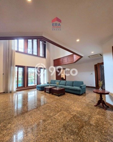 Ready to Use! Luxury House LT 603m2 Desain Elegan di Pondok Indah Ready to Use! Luxury House LT 603m2 Desain Elegan di Pondok Indah