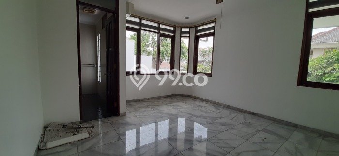 Rumah kawasan Pondok Indah, 3 KM, Area Elite, LT 560m² Bangunan 500m² Rumah kawasan Pondok Indah, 3 KM, Area Elite, LT 560m² Bangunan 500m²