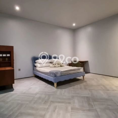 DIJUAL CEPAT! Rumah Siap Huni Area Strategis Lebak Bulus, Luas 300m² Bangunan 350m² DIJUAL CEPAT! Rumah Siap Huni Area Strategis Lebak Bulus, Luas 300m² Bangunan 350m²