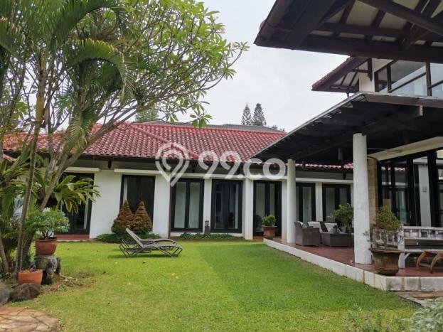 Rumah 7 KT 5 KM Luas Tanah 1595m², Luas Bangunan 700m² di Pondok Indah, Jakarta Selatan Rumah 7 KT 5 KM Luas Tanah 1595m², Luas Bangunan 700m² di Pondok Indah, Jakarta Selatan