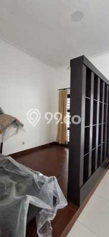 UNIT SPESIAL! Rumah area Cempaka Putih, 3 KM, Dekat Pusat Kota, Luas 225m2m² Bangunan 300m2m² UNIT SPESIAL! Rumah area Cempaka Putih, 3 KM, Dekat Pusat Kota, Luas 225m2m² Bangunan 300m2m²
