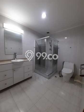 Hunian Apartemen Eksklusif untuk Dijual di Jakarta Selatan dengan 3 BR & 3 Kamar Mandi Hunian Apartemen Eksklusif untuk Dijual di Jakarta Selatan dengan 3 BR & 3 Kamar Mandi