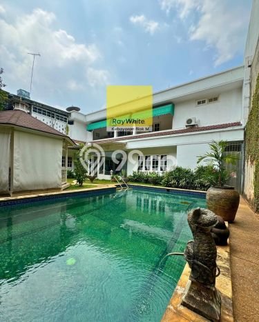 Dijual Rumah Mewah Exclusive di Kebayoran Lama, Jakarta Selatan Dijual Rumah Mewah Exclusive di Kebayoran Lama, Jakarta Selatan