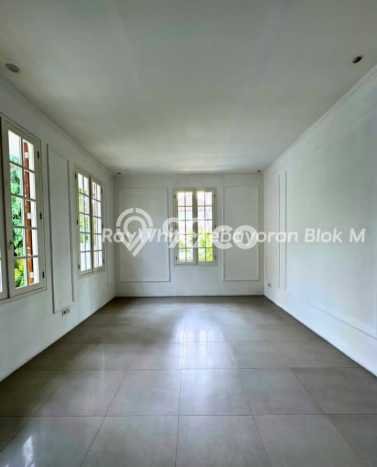 Dijual Rumah Mewah Elegan Dengan View Eksklusif di Rempoa, Tangerang Selatan Dijual Rumah Mewah Elegan Dengan View Eksklusif di Rempoa, Tangerang Selatan