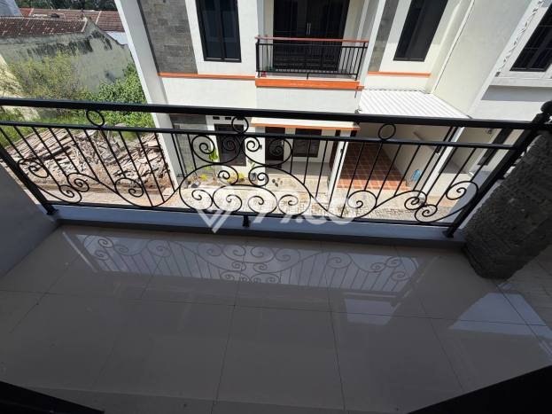 Dijual Rumah Strategis Bagus Punya 3 KT di Colomadu Karanganyar SHM Dijual Rumah Strategis Bagus Punya 3 KT di Colomadu Karanganyar SHM