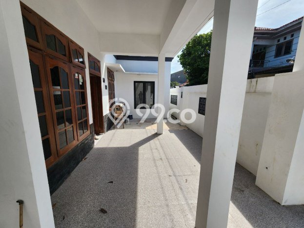 DIJUAL CEPAT! Rumah Minimalis di Banjarsari, Surakarta, Luas 155m2m² LB 155m2m² Bisa Nego! DIJUAL CEPAT! Rumah Minimalis di Banjarsari, Surakarta, Luas 155m2m² LB 155m2m² Bisa Nego!