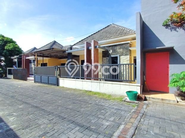 Hunian Nyaman Disewakan Harga Murah Area Strategis Sukoharjo Hunian Nyaman Disewakan Harga Murah Area Strategis Sukoharjo