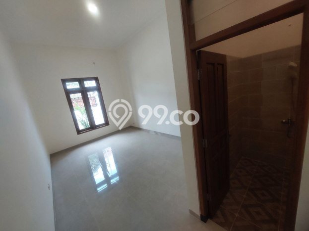 Best Deal Hunian Mewah Ideal dan Luas di Banjarsari, Surakarta Best Deal Hunian Mewah Ideal dan Luas di Banjarsari, Surakarta