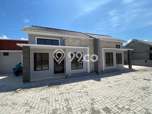 Rumah Minimalis Dijual di Colomadu 2 Kamar dengan LT 70m2 Rumah Minimalis Dijual di Colomadu 2 Kamar dengan LT 70m2