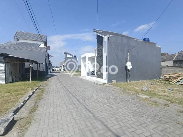 Tanah Area Berkembang di Colomadu, Luas 84m2m², Dekat ke Pusat Kota, Dekat Colomadu, Karanganyar, Karanganyar Tanah Area Berkembang di Colomadu, Luas 84m2m², Dekat ke Pusat Kota, Dekat Colomadu, Karanganyar, Karanganyar