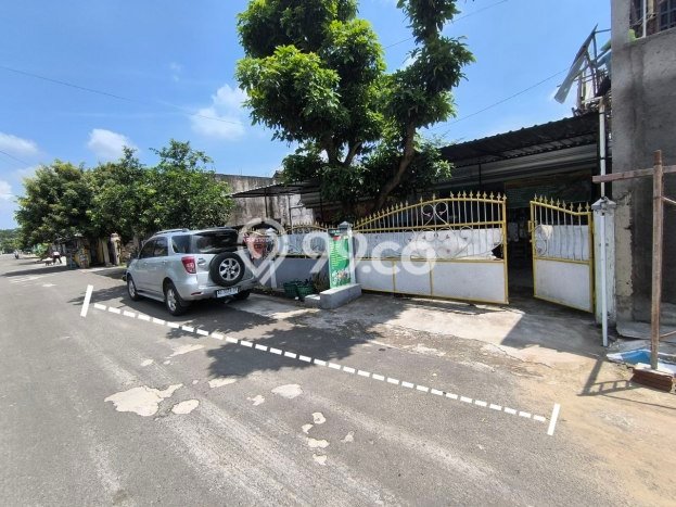 Lahan Kosong Dijual di Karanganyar dengan Area 614m2 Lahan Kosong Dijual di Karanganyar dengan Area 614m2