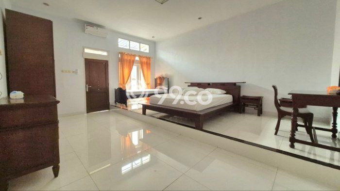 Area Ramai! Komersial Dijual di Colomadu untuk Bisnis Luas Bangunan 1000m2 Area Ramai! Komersial Dijual di Colomadu untuk Bisnis Luas Bangunan 1000m2