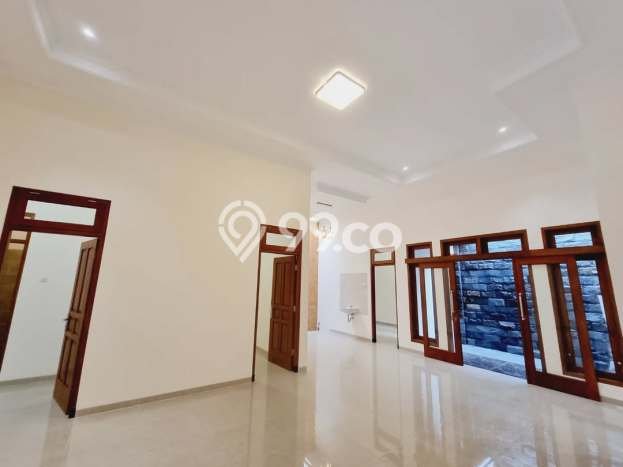 Best Deal Hunian Mewah Ideal dan Luas di Banjarsari, Surakarta Best Deal Hunian Mewah Ideal dan Luas di Banjarsari, Surakarta