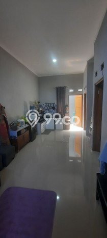 Hunian Strategis 2 KT LB 45m2 Kondisi Bagus di Kartosuro Hunian Strategis 2 KT LB 45m2 Kondisi Bagus di Kartosuro