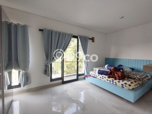 Rumah Terawat 4 KT 2 KM di Colomadu, Karanganyar Rumah Terawat 4 KT 2 KM di Colomadu, Karanganyar