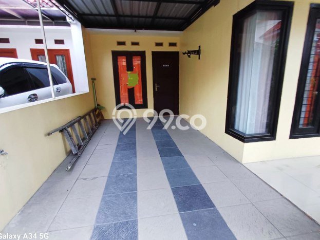 Rumah kawasan Colomadu, Dekat Fasilitas, 3 KT, Luas 120m² LB 100m² Rumah kawasan Colomadu, Dekat Fasilitas, 3 KT, Luas 120m² LB 100m²
