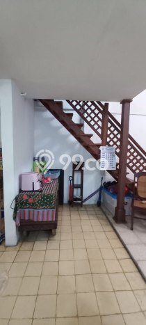 Dijual Rumah Premium dengan Fasilitas Sekitar Komplit di Serengan, Surakarta Dijual Rumah Premium dengan Fasilitas Sekitar Komplit di Serengan, Surakarta