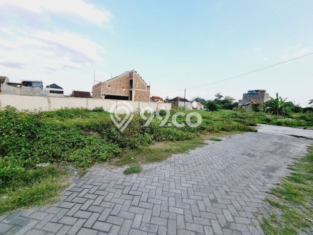 Tanah Lokasi Strategis di Kartosuro, Luas 102m², Lingkungan Nyaman, Akses Kartosuro, Sukoharjo, Sukoharjo Tanah Lokasi Strategis di Kartosuro, Luas 102m², Lingkungan Nyaman, Akses Kartosuro, Sukoharjo, Sukoharjo