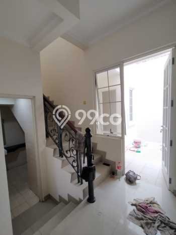 Rumah Elit LB 200m2 Siap Huni Desain Elegan di Green Lake City, Jakarta Barat Rumah Elit LB 200m2 Siap Huni Desain Elegan di Green Lake City, Jakarta Barat