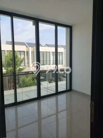 Dijual Hunian Rumah Nyaman 2 KT di Pantai Indah Kapuk 2, Jakarta Utara Dijual Hunian Rumah Nyaman 2 KT di Pantai Indah Kapuk 2, Jakarta Utara