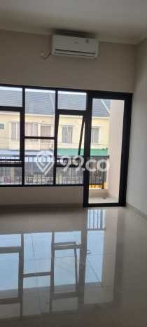 Rumah Minimalis 4 Kamar Terawat di Cikupa Citra Raya, Dekat Pusat Perbelanjaan, Tangerang Rumah Minimalis 4 Kamar Terawat di Cikupa Citra Raya, Dekat Pusat Perbelanjaan, Tangerang