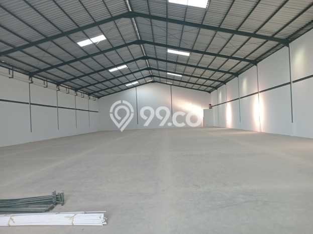 Gudang For Rent di Cikande, Luas 1056m², Lokasi Bisnis, Jalan Utama Gudang For Rent di Cikande, Luas 1056m², Lokasi Bisnis, Jalan Utama