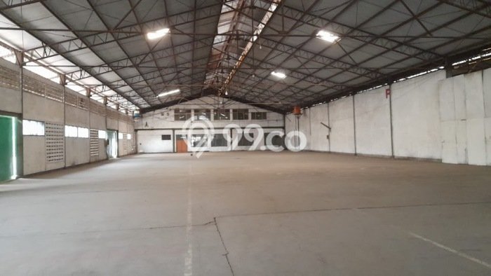 Disewakan Gudang Premium Kawasan Pasar Kemis, Luas 1440m², Area Komersial Disewakan Gudang Premium Kawasan Pasar Kemis, Luas 1440m², Area Komersial