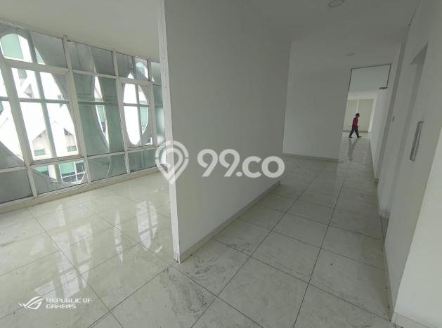 Kantor Dijual di Prime Area Tangerang Luas 725m2 Kantor Dijual di Prime Area Tangerang Luas 725m2