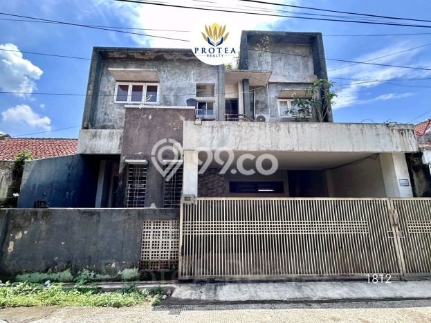Rumah Strategis Minimalis Lb 240m2 di Serpong, Tangerang Selatan Rumah Strategis Minimalis Lb 240m2 di Serpong, Tangerang Selatan