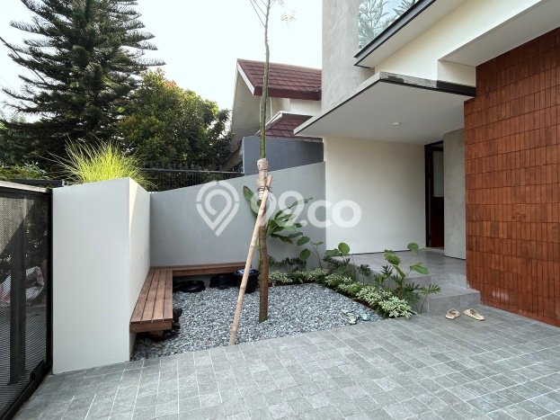 Dijual Rumah Elit Exclusive di BSD, Tangerang Selatan Dijual Rumah Elit Exclusive di BSD, Tangerang Selatan