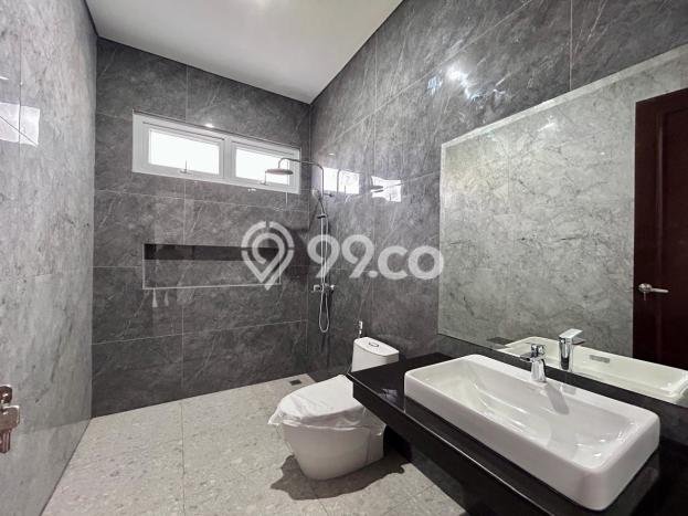 Dijual Rumah Mewah Elegan Dengan View Eksklusif di BSD The Icon, Tangerang Dijual Rumah Mewah Elegan Dengan View Eksklusif di BSD The Icon, Tangerang
