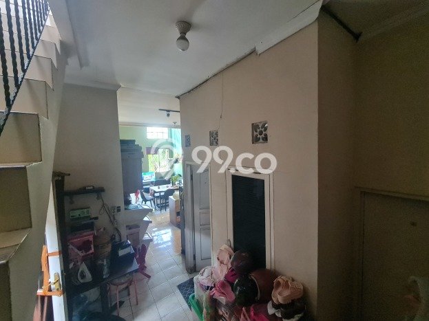 Rumah Modern Cantik 4 KT Bisa Langsung Pindah di BSD Rumah Modern Cantik 4 KT Bisa Langsung Pindah di BSD