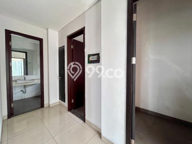 Unit Komersial Dijual di BSD Tangerang Selatan Luas Bangunan 637m2 Unit Komersial Dijual di BSD Tangerang Selatan Luas Bangunan 637m2