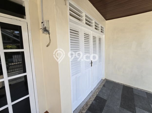 Rumah Strategis Modern Lb 150m2 di Pamulang, Tangerang Selatan Rumah Strategis Modern Lb 150m2 di Pamulang, Tangerang Selatan