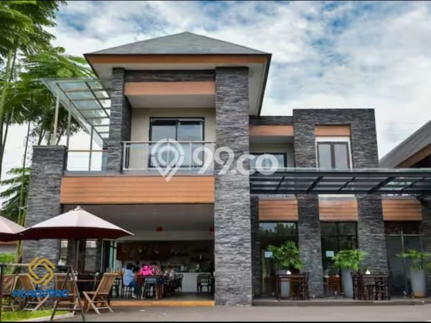 LOKASI TERBAIK! Vila di , Ukuran 175m2m², Kawasan Asri dan aman LOKASI TERBAIK! Vila di , Ukuran 175m2m², Kawasan Asri dan aman