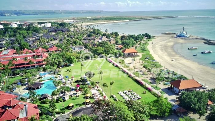 Lahan Strategis di Kuta Dijual dengan Luas 1000m2 Lahan Strategis di Kuta Dijual dengan Luas 1000m2