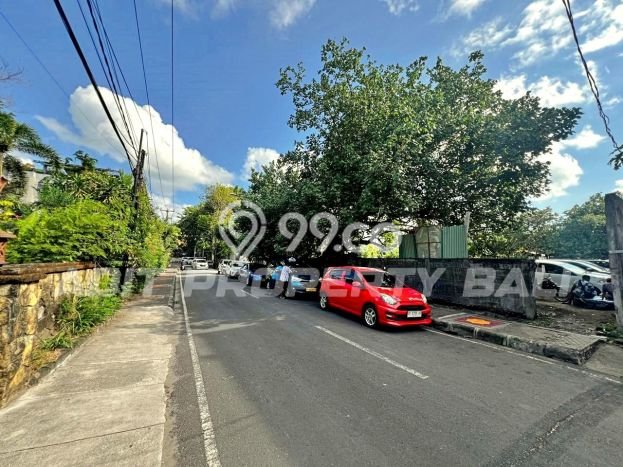 Lahan Strategis di Kuta Dijual dengan Luas 1000m2 Lahan Strategis di Kuta Dijual dengan Luas 1000m2
