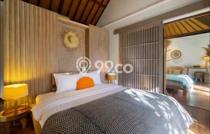 Dijual Vila di , Luas 956m2m², Area nyaman untuk keluarga Dijual Vila di , Luas 956m2m², Area nyaman untuk keluarga