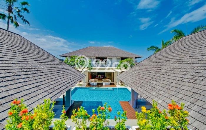 Vila Nyaman Kawasan , Area 1050m2m², Akses ke beragam fasilitas Vila Nyaman Kawasan , Area 1050m2m², Akses ke beragam fasilitas