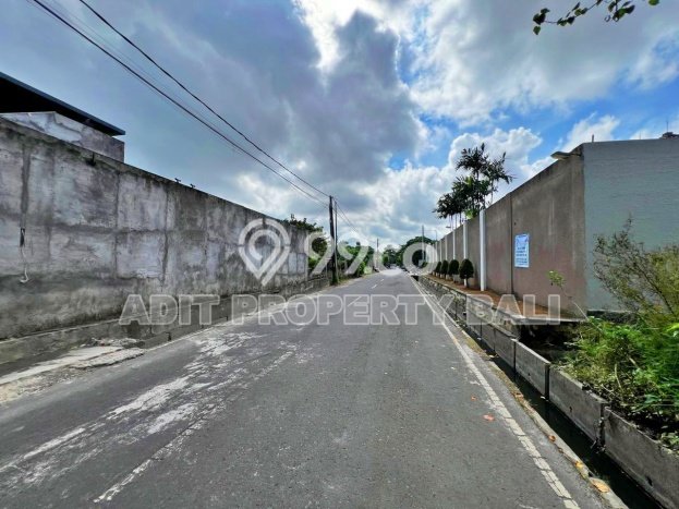 Untuk Disewa Tanah di Seminyak Badung Seluas 1760m2 Untuk Disewa Tanah di Seminyak Badung Seluas 1760m2