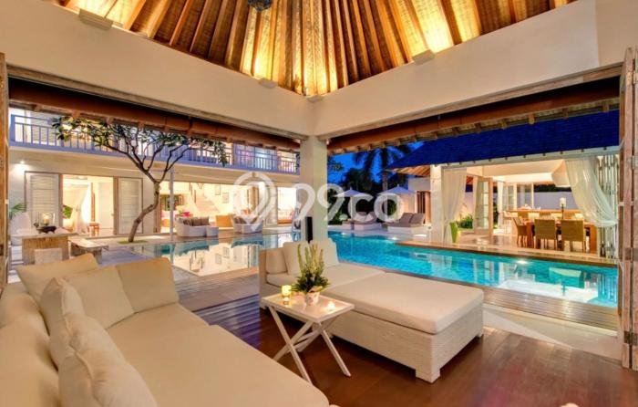Vila Nyaman Kawasan , Area 1050m2m², Akses ke beragam fasilitas Vila Nyaman Kawasan , Area 1050m2m², Akses ke beragam fasilitas