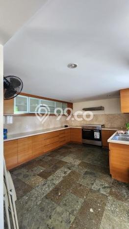 Vila Nyaman di , Luas 845m2m², View Menarik di area Vila Nyaman di , Luas 845m2m², View Menarik di area