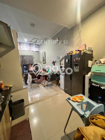 Dijual Hunian Rumah Terawat 2 KT di Taman Kopo Indah, Bandung Dijual Hunian Rumah Terawat 2 KT di Taman Kopo Indah, Bandung