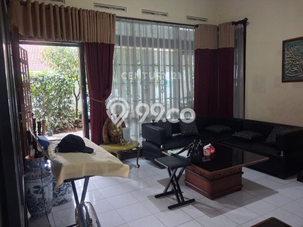 For Sale Hunian Rumah Terawat 4 KT di Cibeunying, Bandung For Sale Hunian Rumah Terawat 4 KT di Cibeunying, Bandung