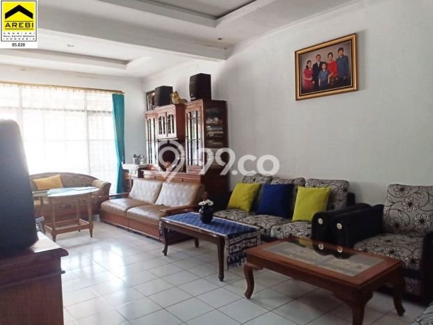 Rumah Modern 6 KT LT 200m2 di Cimahi Rumah Modern 6 KT LT 200m2 di Cimahi