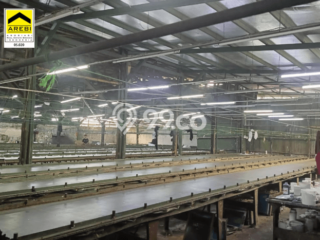 Unit Gudang Dijual di Bandung LT 2525m2 & LB 1200m2 Unit Gudang Dijual di Bandung LT 2525m2 & LB 1200m2