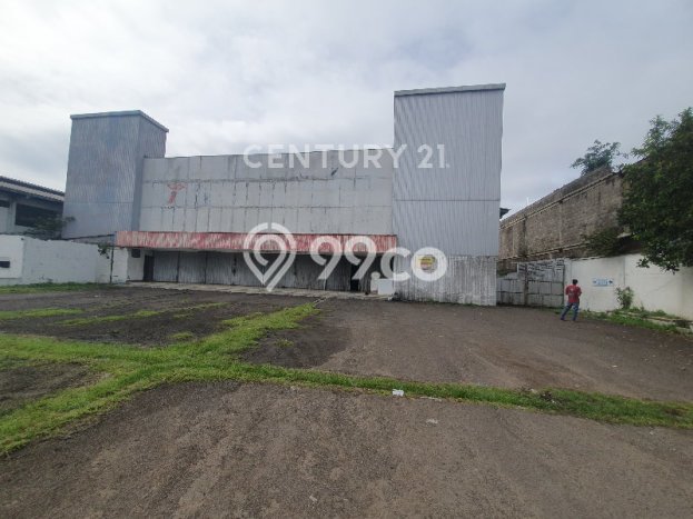 Untuk Dijual! Gudang di Taman Kopo Indah Bandung LT 8033m2 / LB 4376m2 Kawasan Strategis Untuk Dijual! Gudang di Taman Kopo Indah Bandung LT 8033m2 / LB 4376m2 Kawasan Strategis