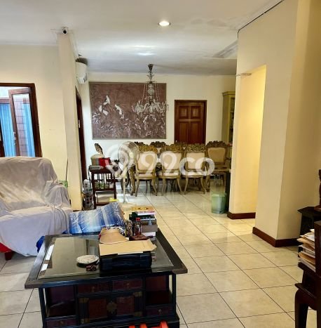 Rumah Mewah LB 200m2 Siap Pakai Desain Elegan di Pondok Indah, Jakarta Selatan Rumah Mewah LB 200m2 Siap Pakai Desain Elegan di Pondok Indah, Jakarta Selatan