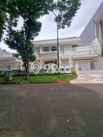 Disewakan Rumah Strategis di Pondok Indah LT 1200m2 / LB 800m2 Siap Huni Disewakan Rumah Strategis di Pondok Indah LT 1200m2 / LB 800m2 Siap Huni