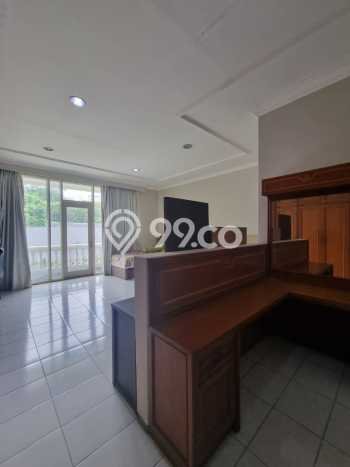 Disewakan Rumah Strategis di Pondok Indah LT 1200m2 / LB 800m2 Siap Huni Disewakan Rumah Strategis di Pondok Indah LT 1200m2 / LB 800m2 Siap Huni